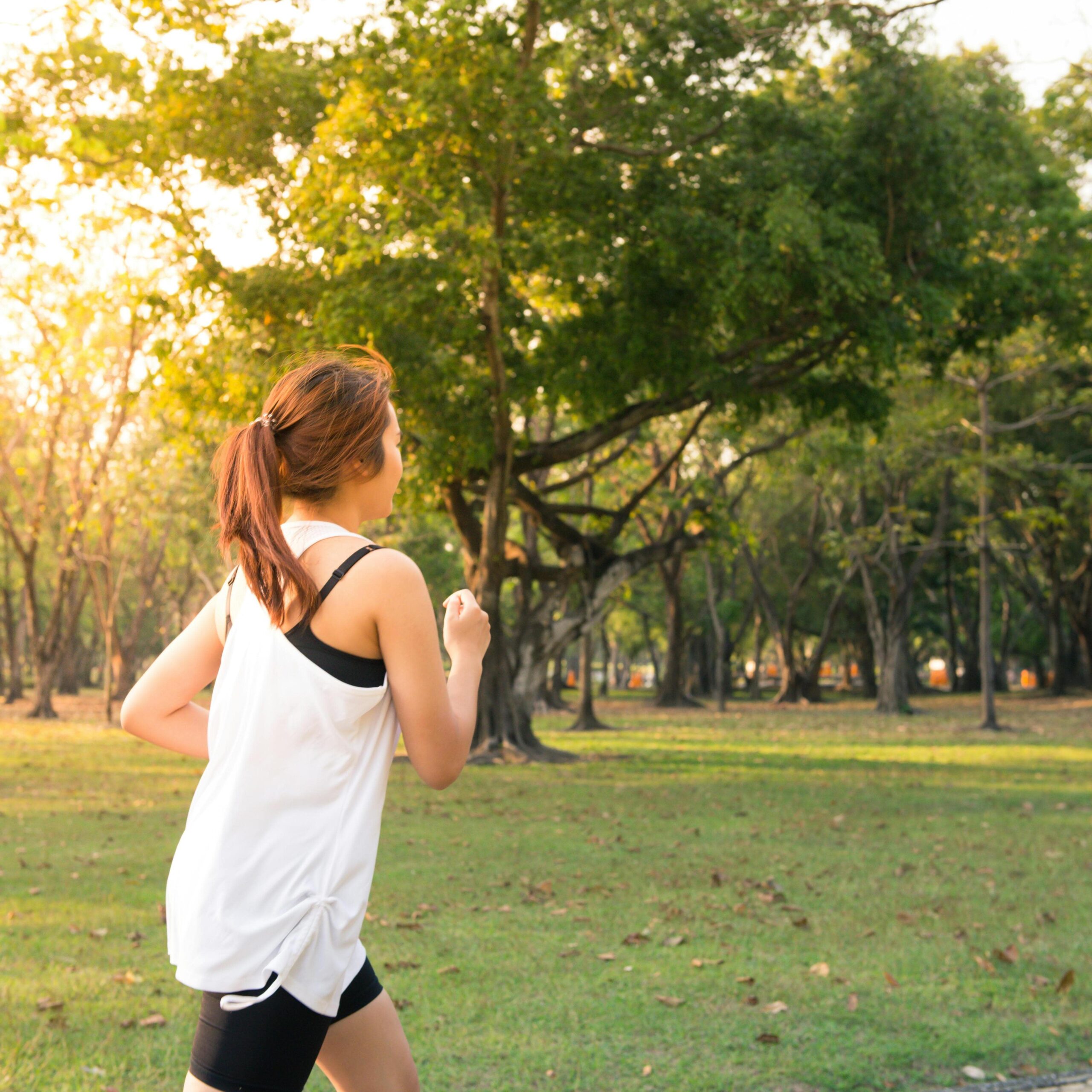 active-lifestyle-02 A woman running through the park